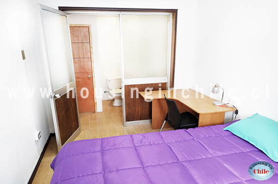 RE-GS2: Single room number 9 with private bathroom