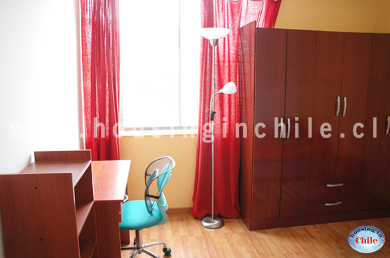 SH-DP: Single room 4 with desk