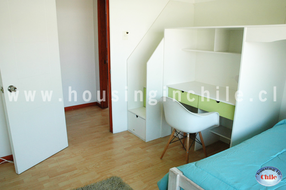 RE-CG: Habitacion numero 4 (9 m2) con baño compartido