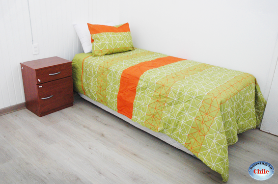 RE-CM: Single A (9 m2, con baño privado) en casa principal