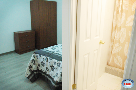 RE-CM: Single tipo B (10 m2, con baño privado) en apartamento independiente