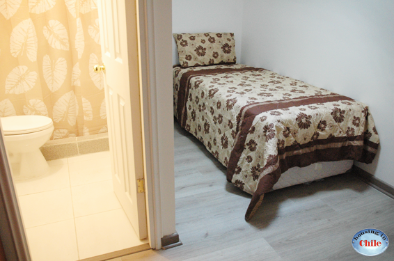 RE-CM: Single tipo B (10 m2, con baño privado) en apartamento independiente