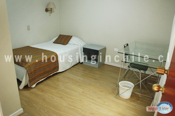 RE-AM: Medium single room