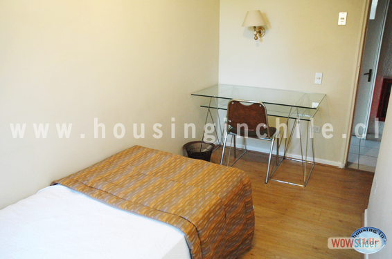 RE-AM: Small single room